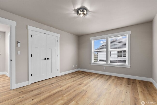 Building Photo - 2201 DeJong Dr