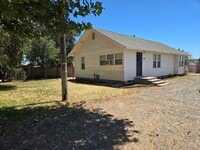 Building Photo - 13236 Yosemite Blvd