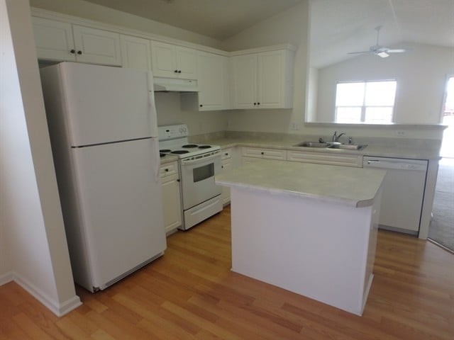 Building Photo - 7233 Copperfield Ct