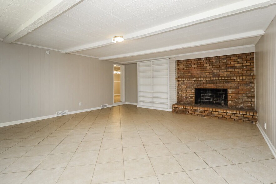Building Photo - 1412 Idlewood Rd