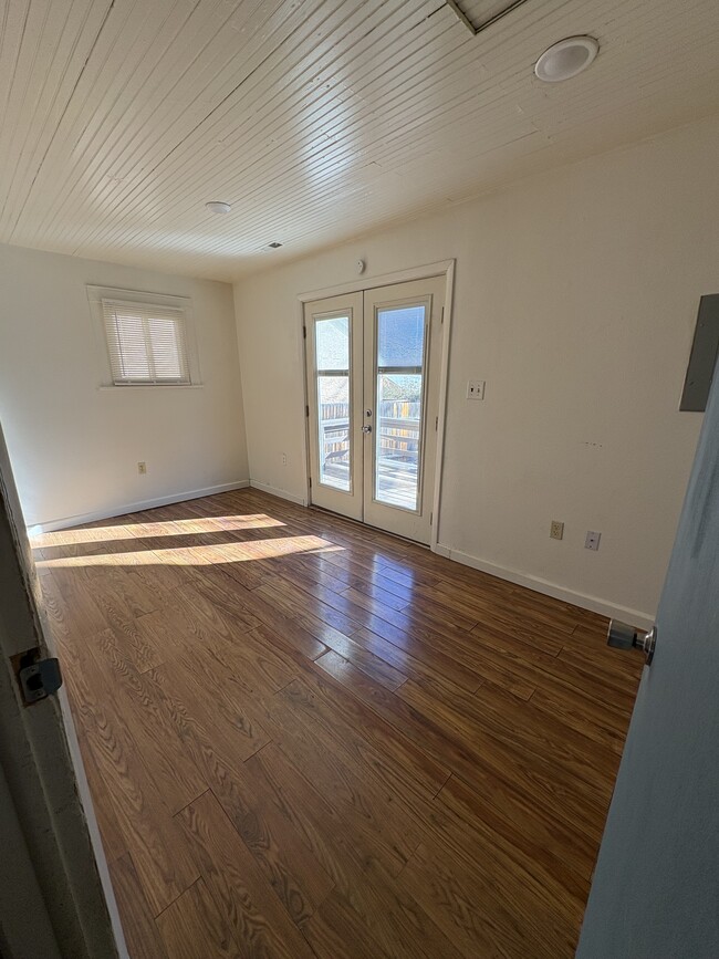 Main Bedroom - 1637 Cheyenne Blvd