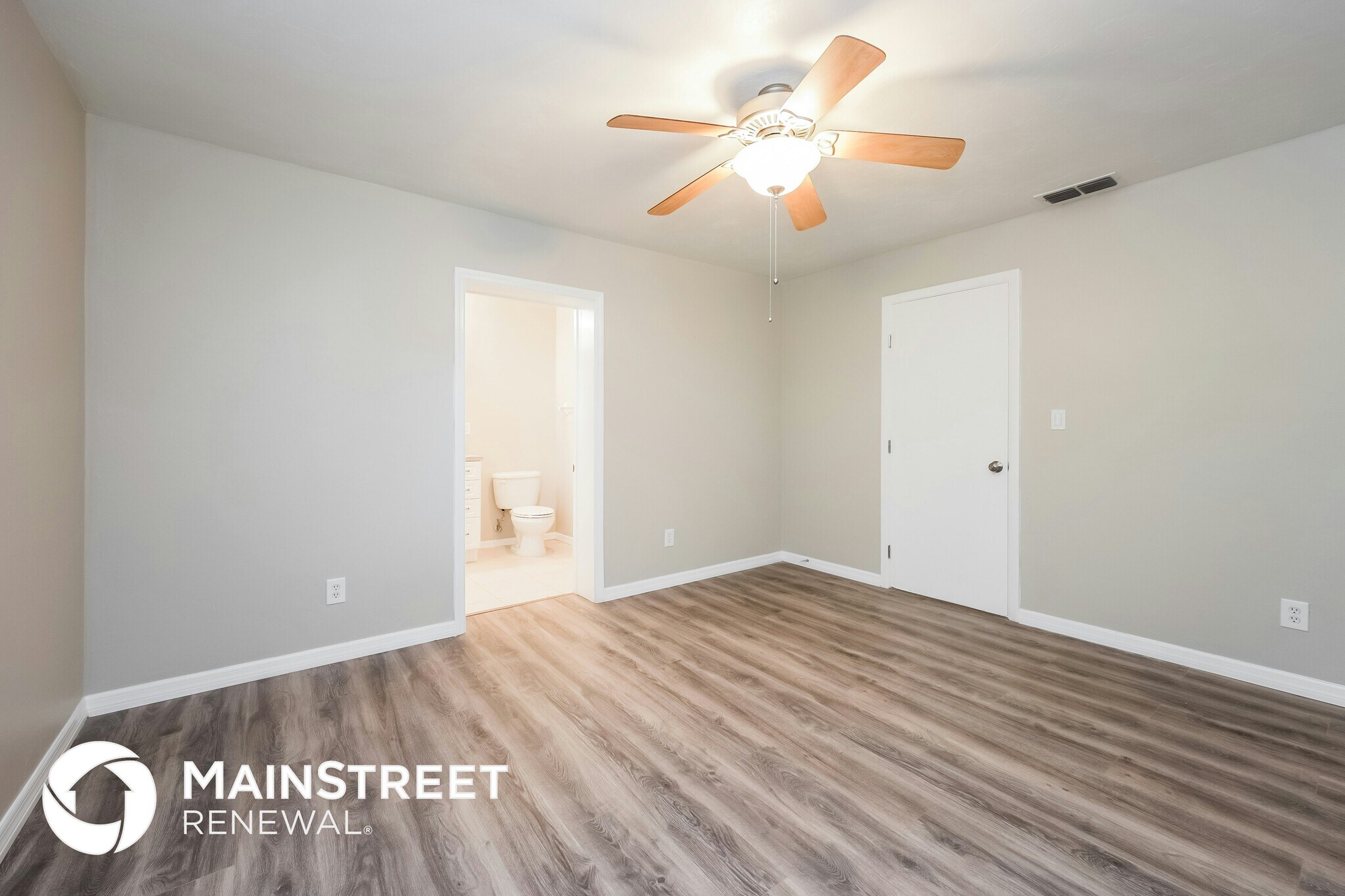 Building Photo - 12613 Sixth St