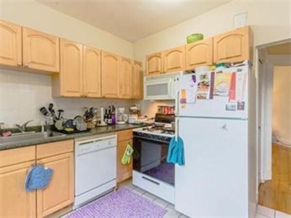 Primary Photo - 53 Cummings Rd