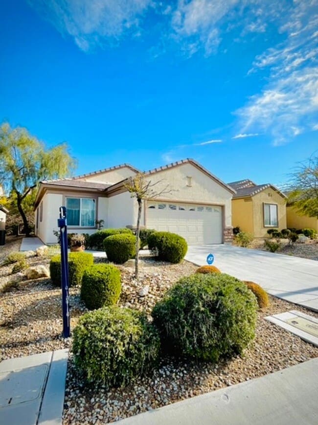 Primary Photo - Beautiful Upgraded, single story home in a...