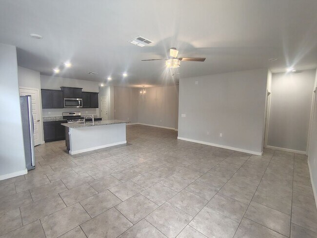 Building Photo - 10075 N Sand Sage Trail