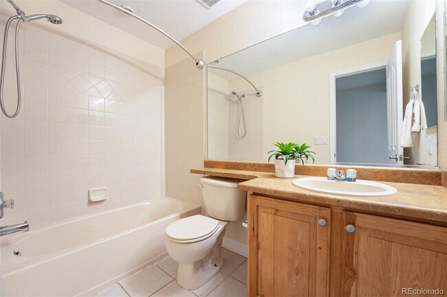 Building Photo - 2256 Merlot Ct