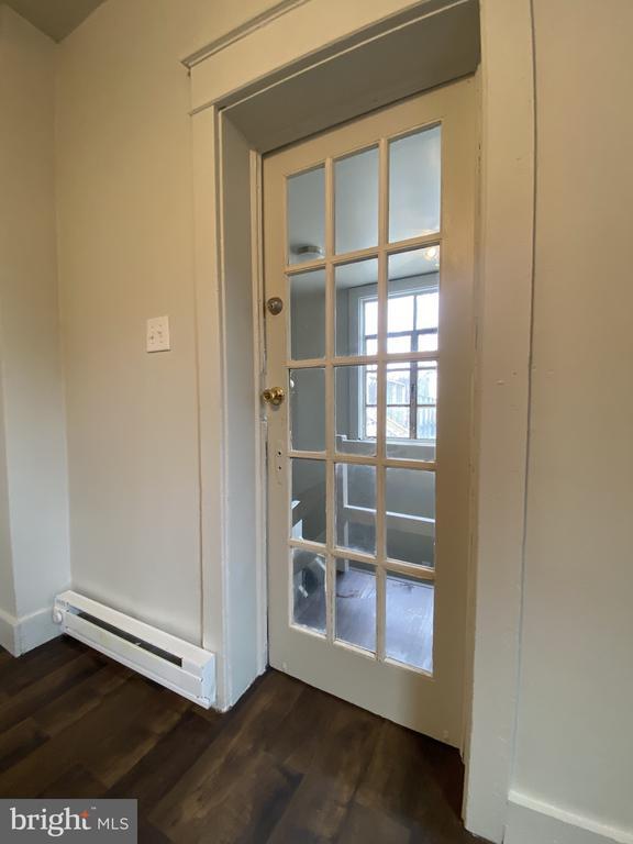 Building Photo - 508 S Prince St