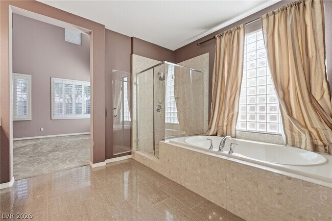 Building Photo - 10344 Shropshire St