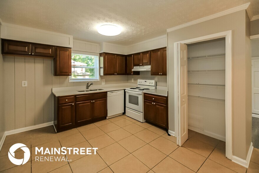 Building Photo - 2745 Westford Ct SW