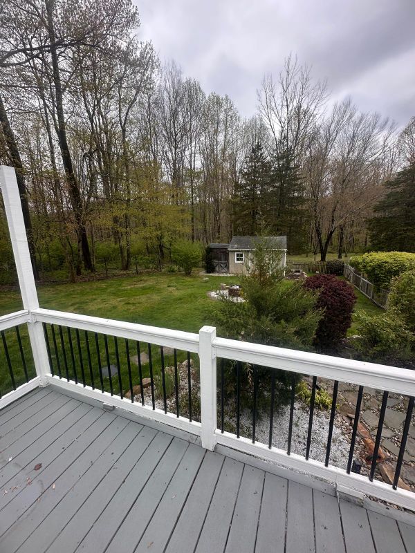 Building Photo - 645 Valley Rd