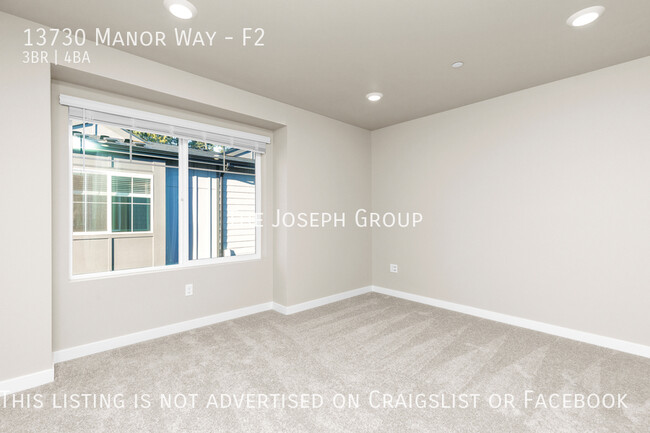 Building Photo - New Construction 3BD/3.5BA Lynnwood Townhome!