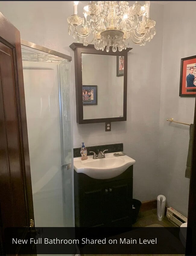 Building Photo - 1125 N Greenwood St