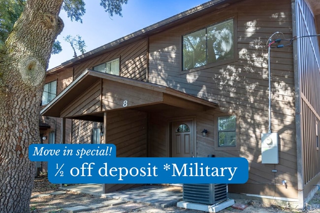 Primary Photo - Beautiful Water-View 2BR/2BA Townhome – Flexible Leases, Pet Friendly, and ½ Off Deposit for Acti...