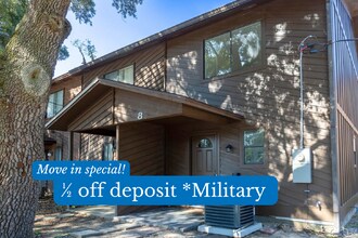 Building Photo - Beautiful Water-View 2BR/2BA Townhome – Flexible Leases, Pet Friendly, and ½ Off Deposit for Acti...