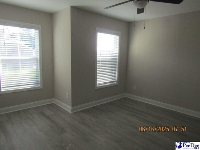 Building Photo - 2890a Jubilee Dr