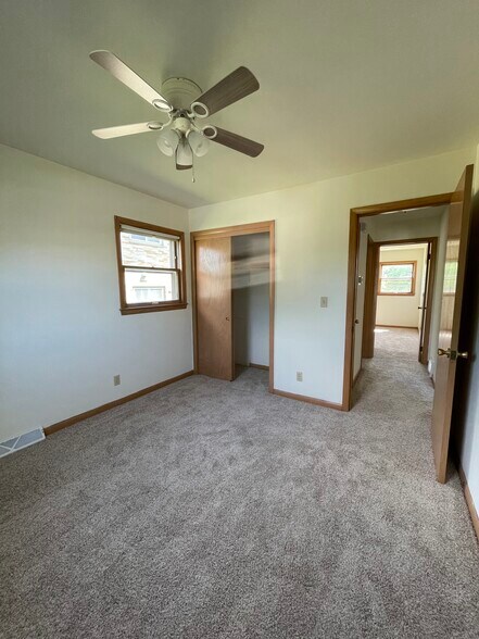 Building Photo - 7319 W Tripoli Ave