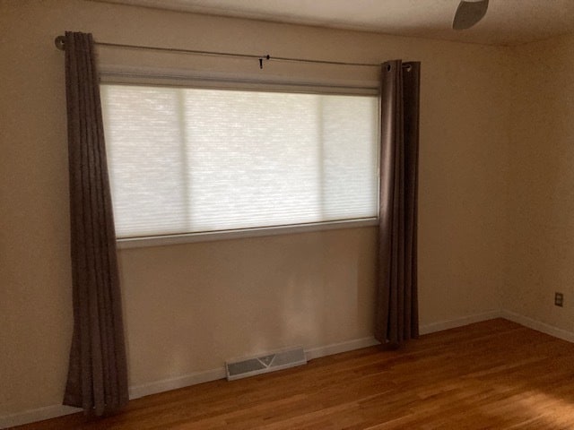 Master Bedroom - 2545 Teller St