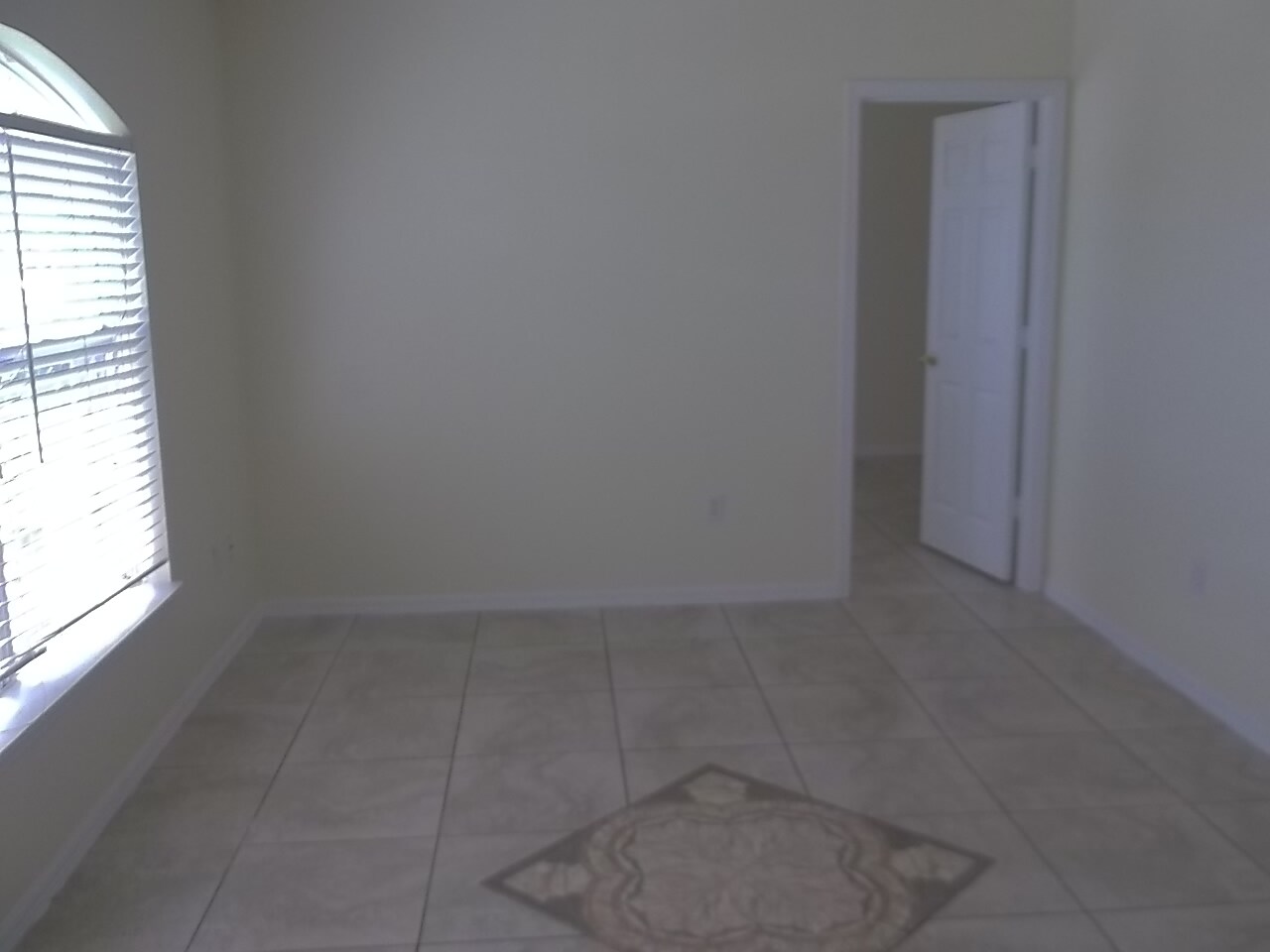 LIVING ROOM - 5422 NW Crista St