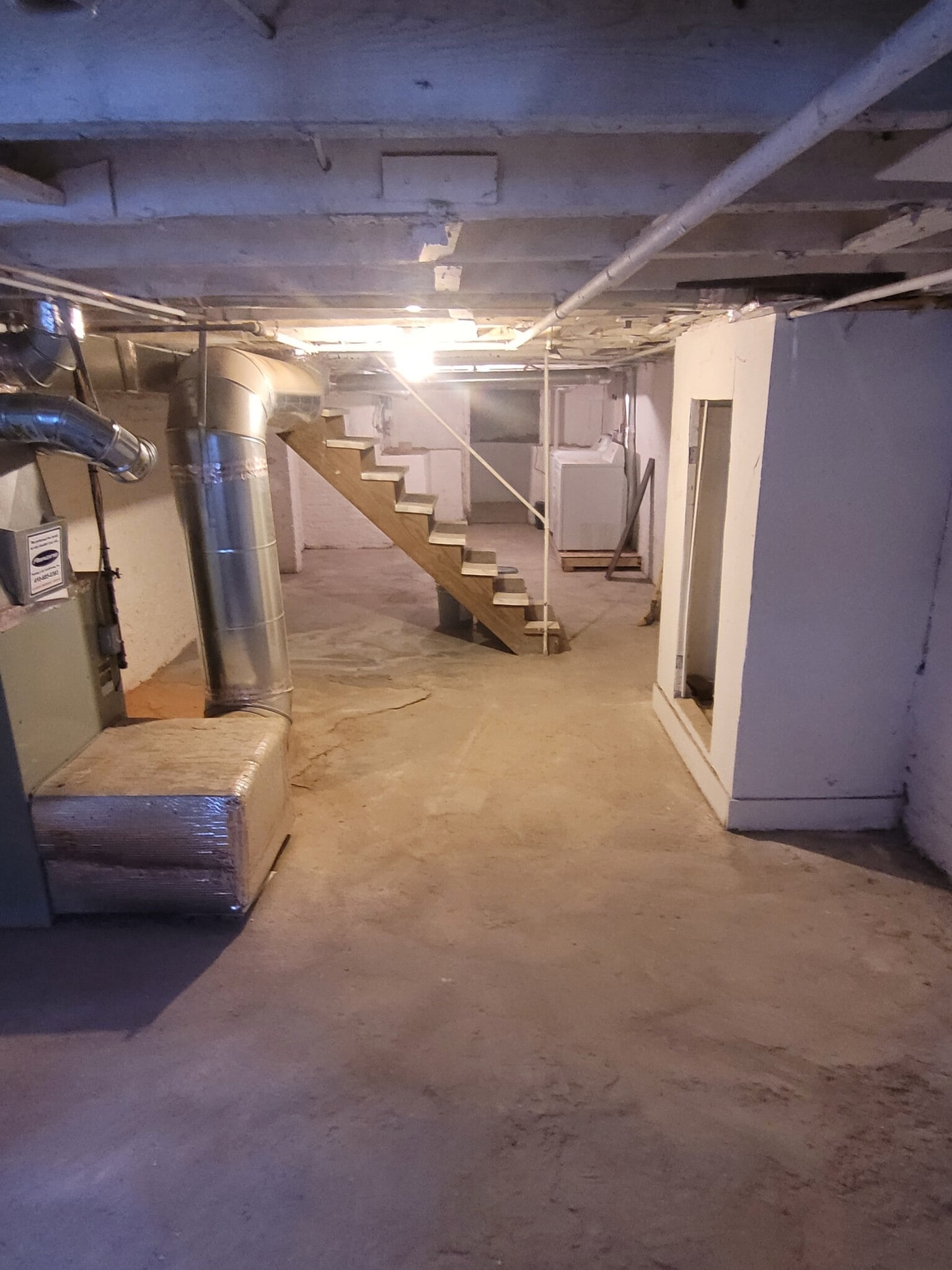 Building Photo - 1404 Aisquith St