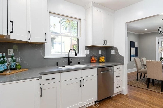 Building Photo - 977 N Hill St