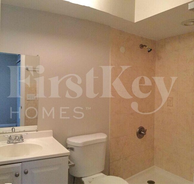 Building Photo - 649 Nardello Dr