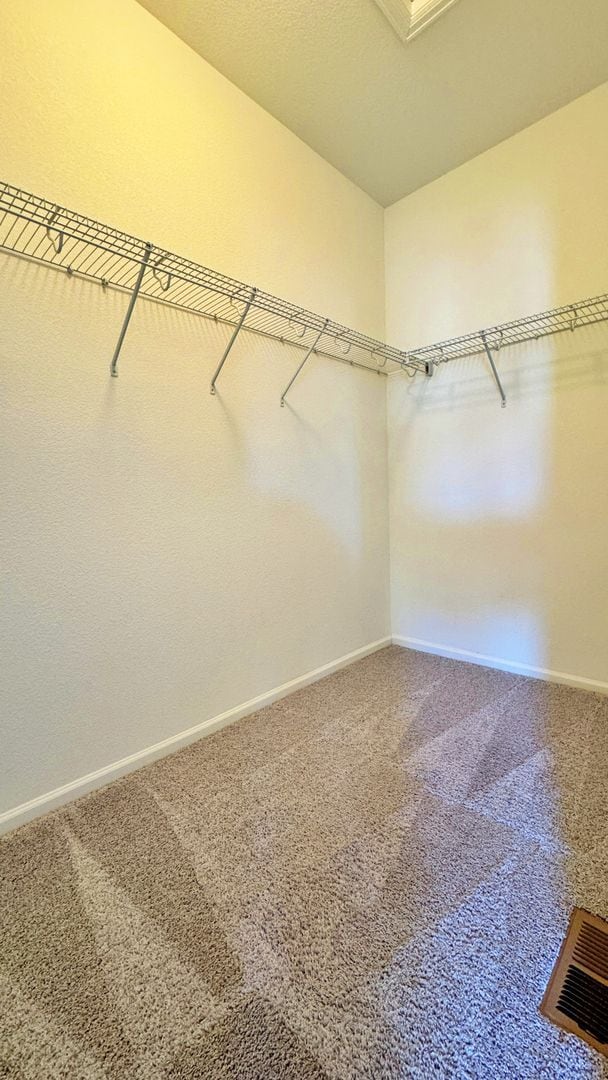 Building Photo - Fantastic Parkway Point 3 Bed 3 Bath 2 Car...