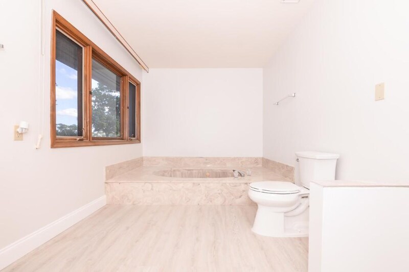 Building Photo - 3001 Conifer Dr