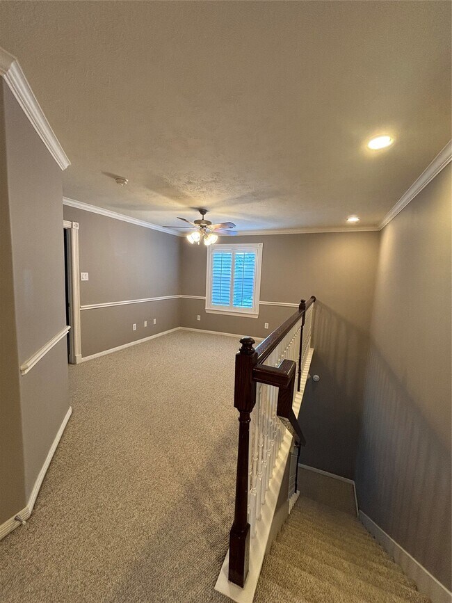 Building Photo - 951 Lamonte Ln