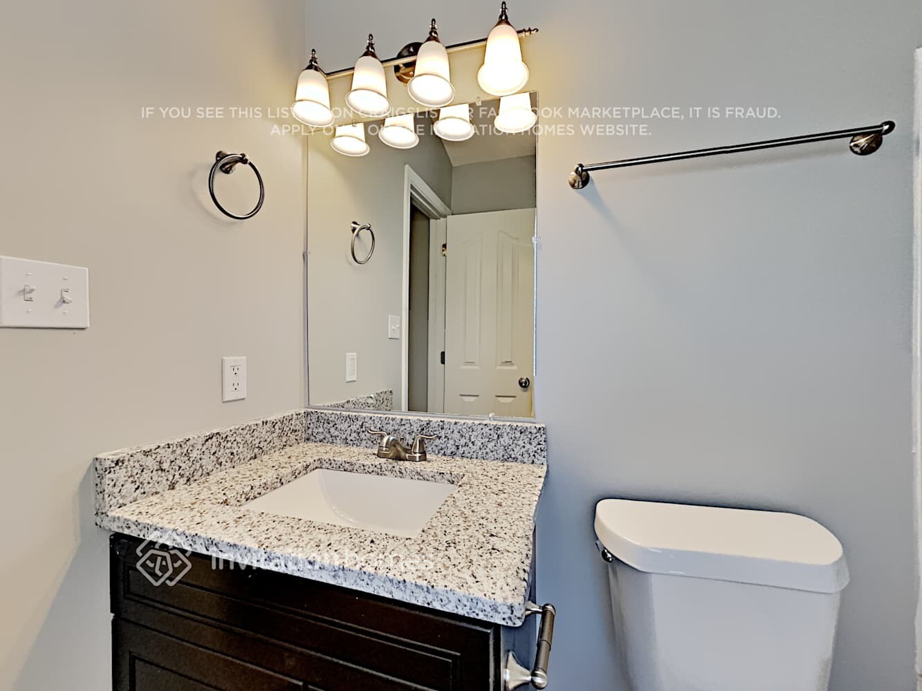 Building Photo - 14633 Arlandes Dr