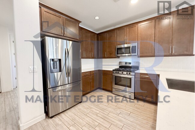 Building Photo - 5Bed/3Bath Home in Vistancia! $399 MOVE-IN...