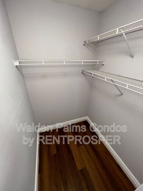 Building Photo - 4720 Walden Cir