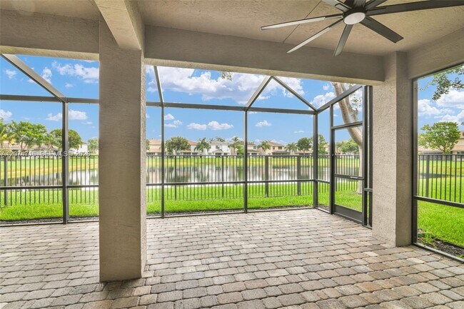 Building Photo - 8089 Ironstone Dr