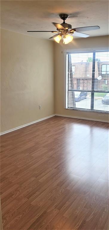 Building Photo - 1836 N Crystal Lake Dr