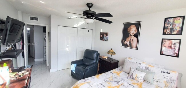 Building Photo - 14165 SW 87th St