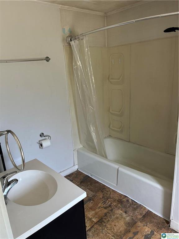 Building Photo - 31 W Main St