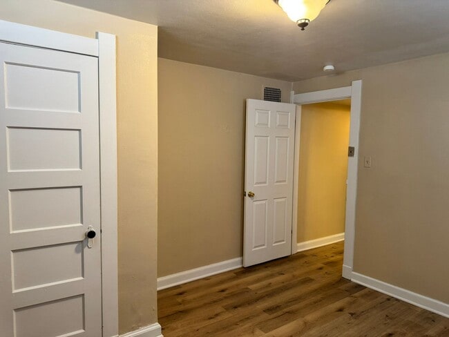 Building Photo - Welcome home!