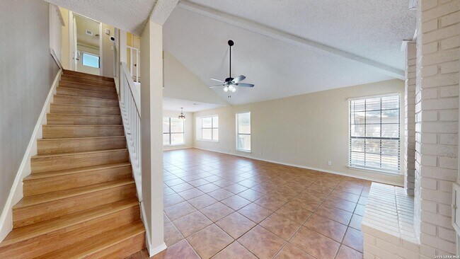 Building Photo - 2210 Muddy Peak Dr