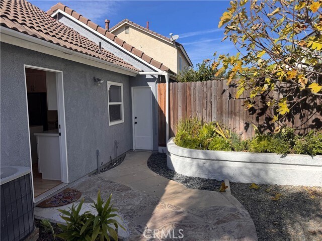 Building Photo - 21742 Tegley