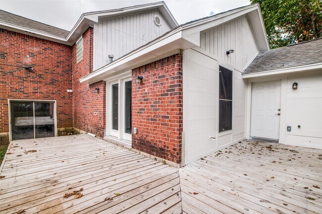 Building Photo - 4409 Rawley St