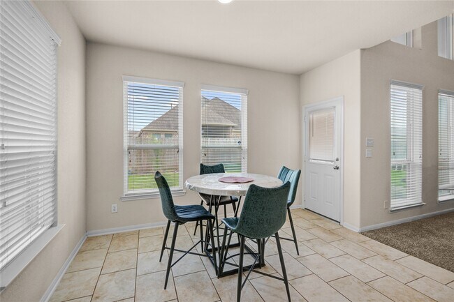 Building Photo - 2810 Verdant Spg Trl