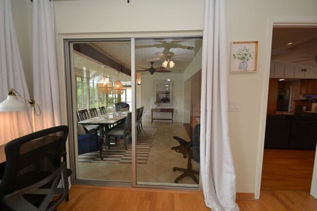 Building Photo - 58 Comanche Ct