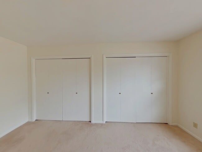 Building Photo - 7761 Killarney Ct