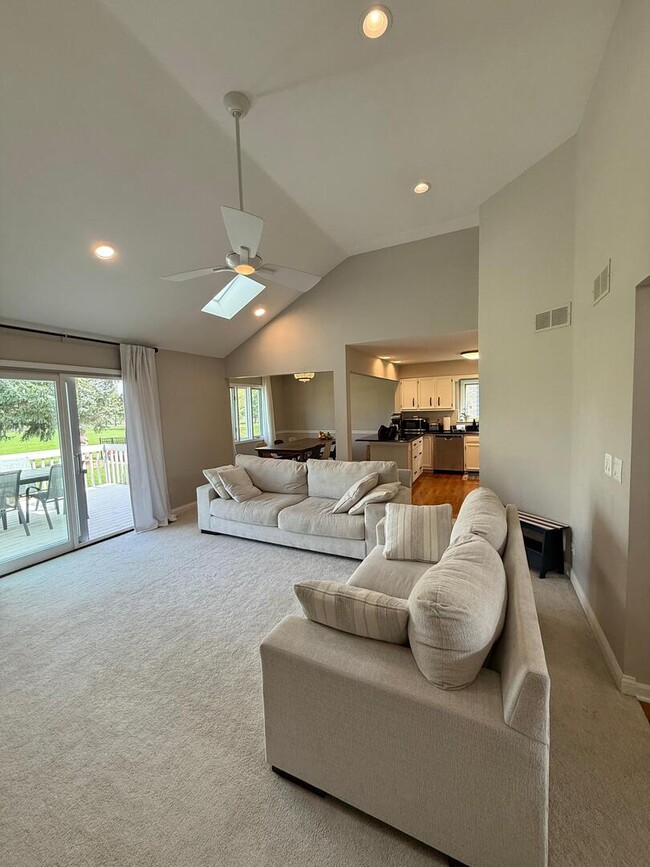 Building Photo - 3508 Caine Dr