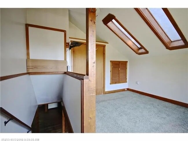 Building Photo - 40 Claman Dr