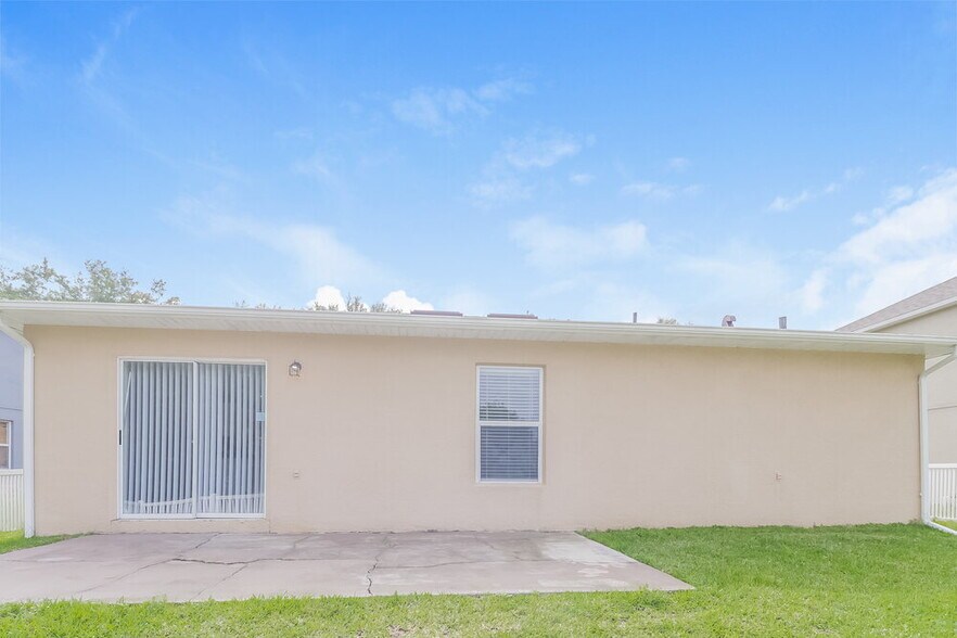 Building Photo - 926 Vanderbilt Dr