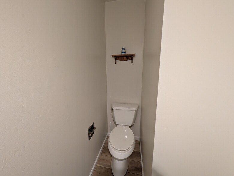 Building Photo - 3784 Cedarwood Ct