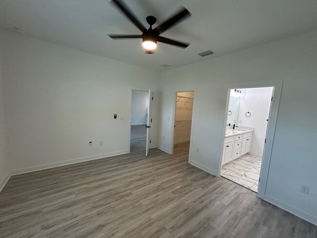 Building Photo - 1114 Bismarck Rd