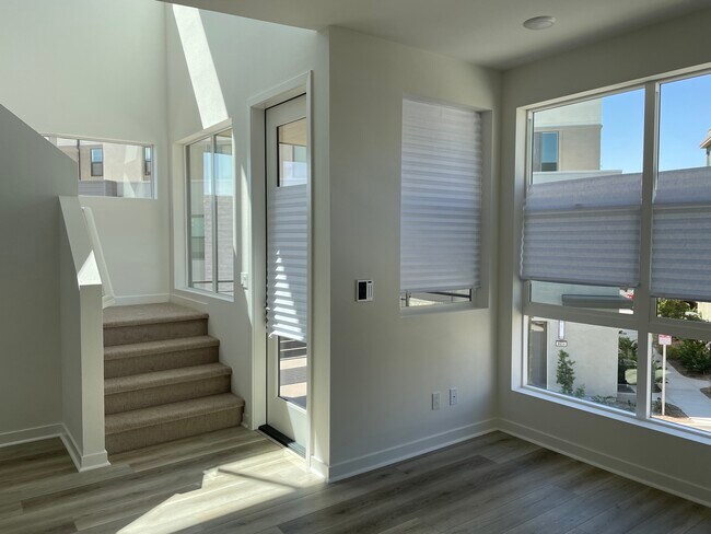 Building Photo - 9636 New Morning Pl