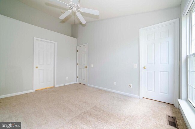 Building Photo - 12715 Fair Crest Ct