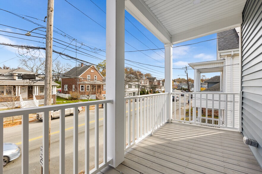 Building Photo - 322 Jefferson Ave